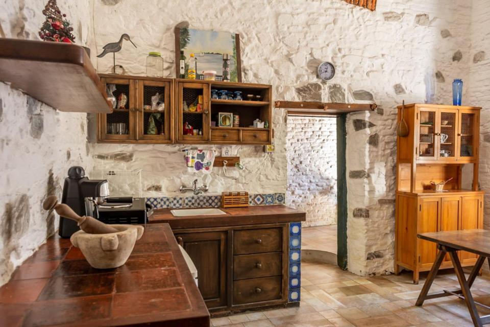Casa Francis - Apartamentos Колония-дель-Сакраменто Экстерьер фото