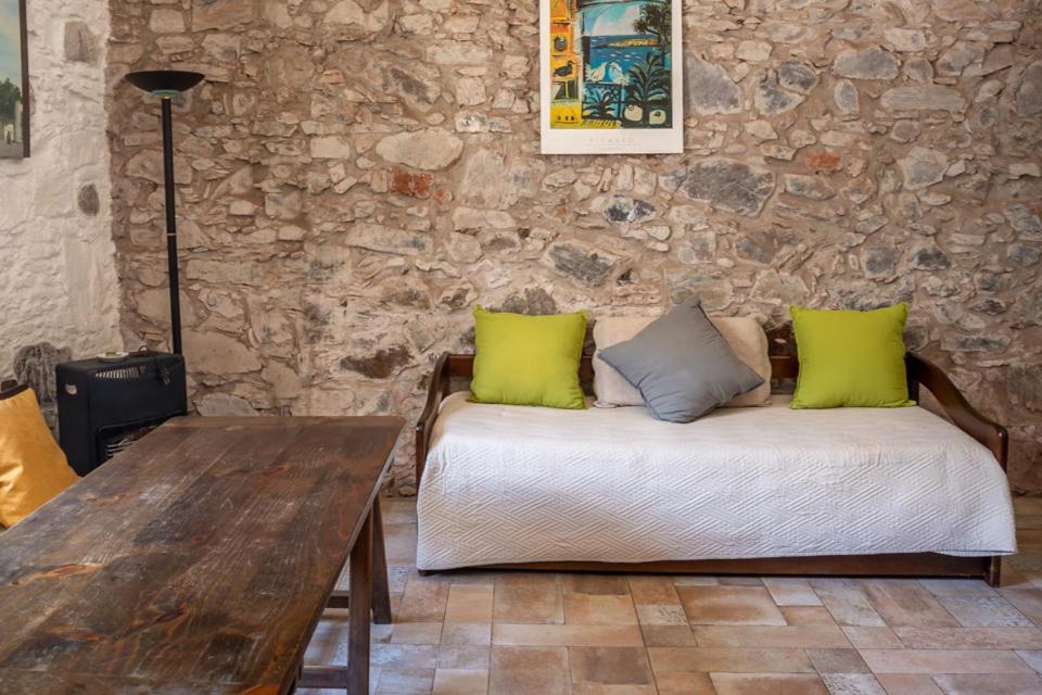 Casa Francis - Apartamentos Колония-дель-Сакраменто Экстерьер фото